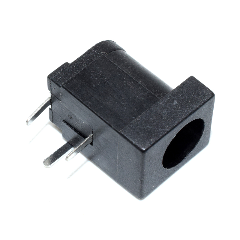 Breadboard-friendly 2.1mm DC Barrel Jack
